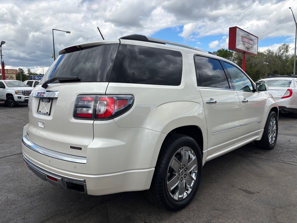 2015 GMC Acadia Image 4