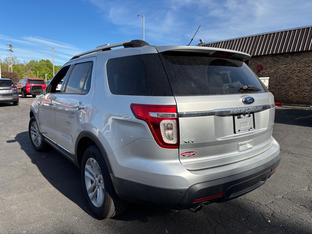 2013 Ford Explorer Image 3