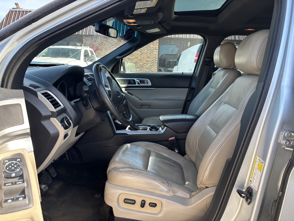 2013 Ford Explorer Image 7