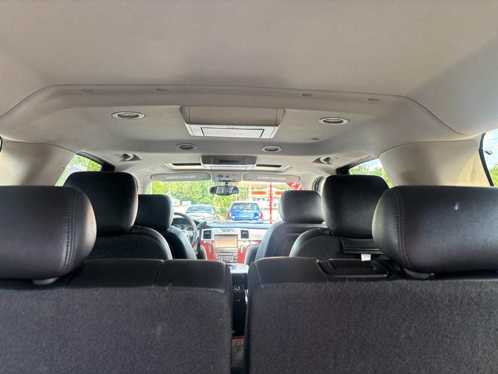 2013 Cadillac Escalade Image 13