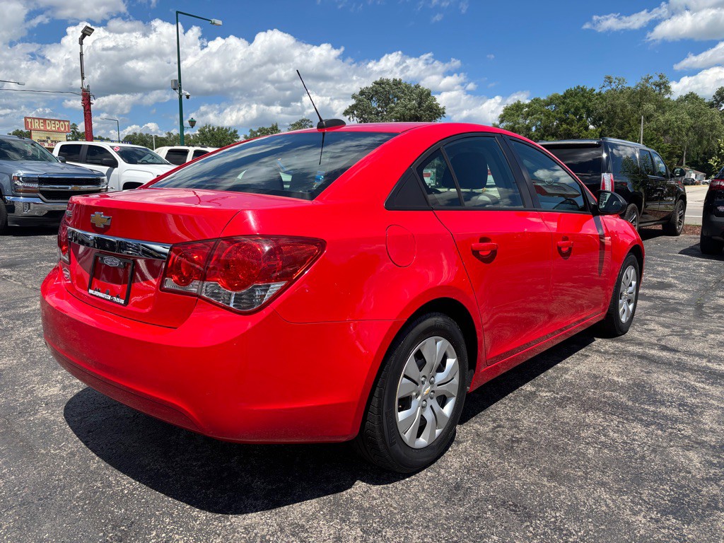 2015 Chevrolet Cruze Image 4