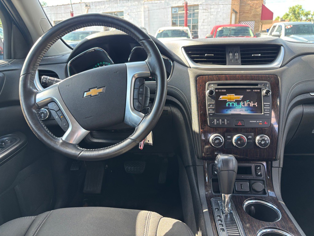2015 Chevrolet Traverse Image 10