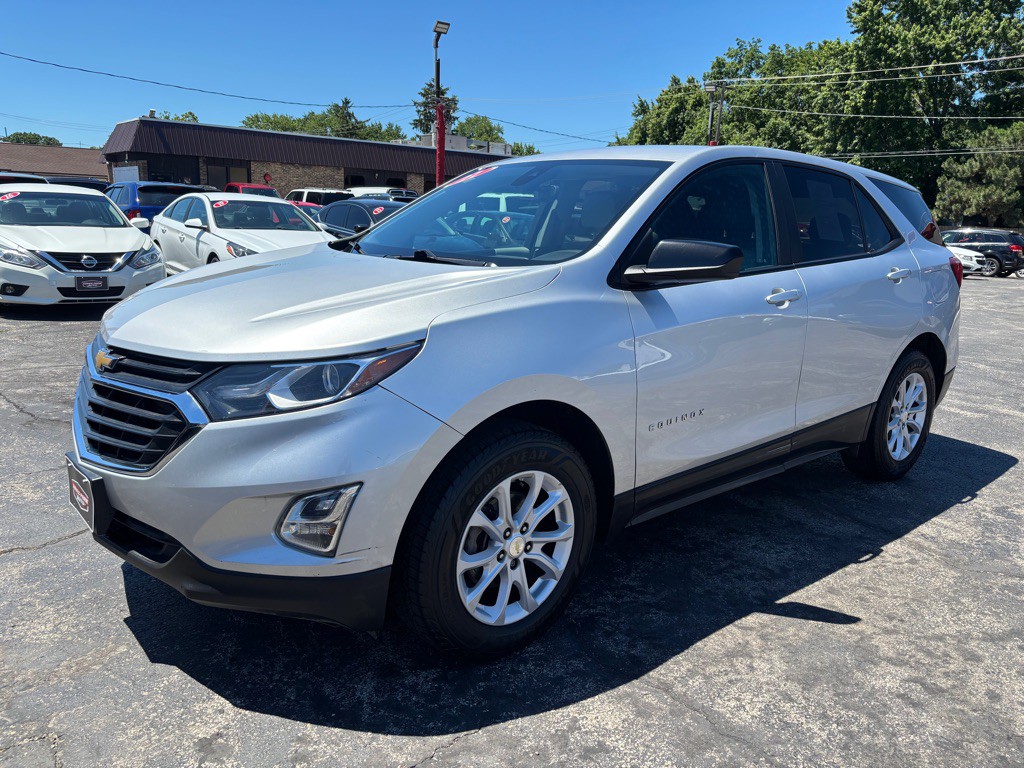 2021 Chevrolet Equinox Image 2