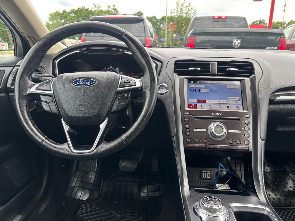 2019 Ford Fusion Image 9