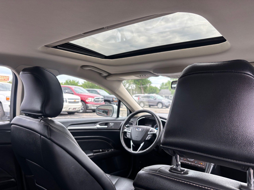 2019 Ford Fusion Image 11