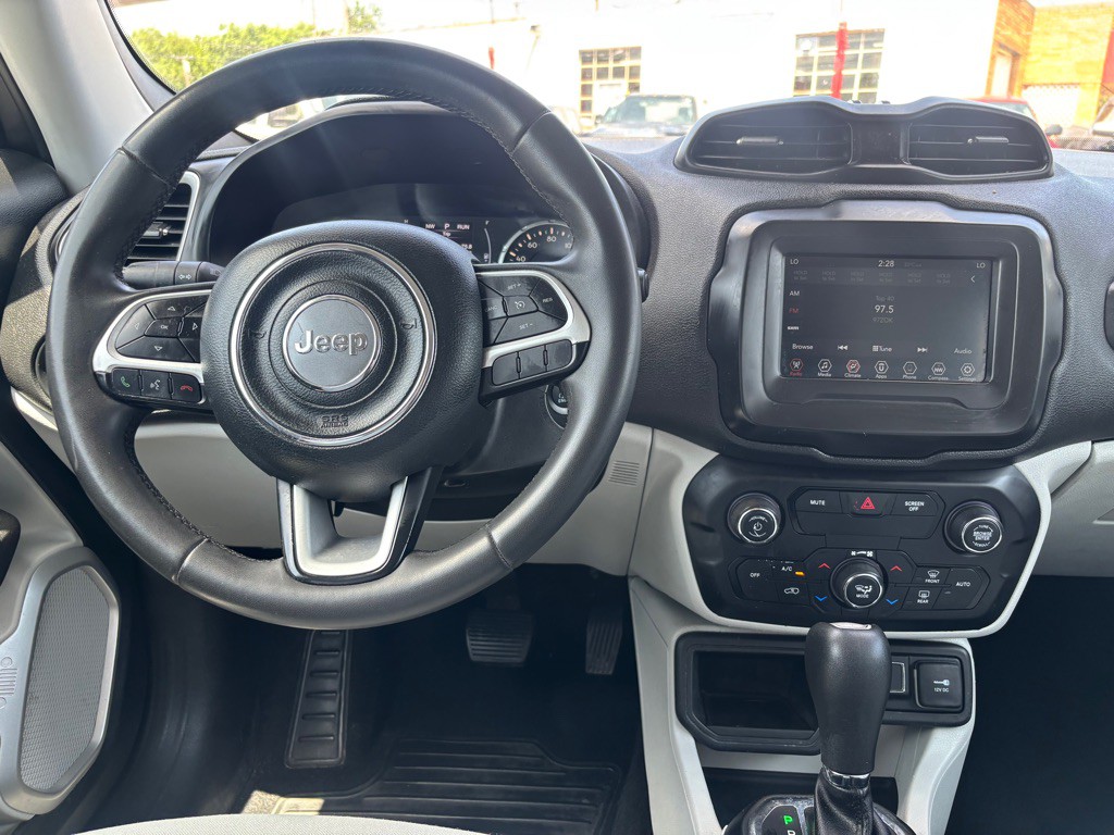 2018 Jeep Renegade Image 9