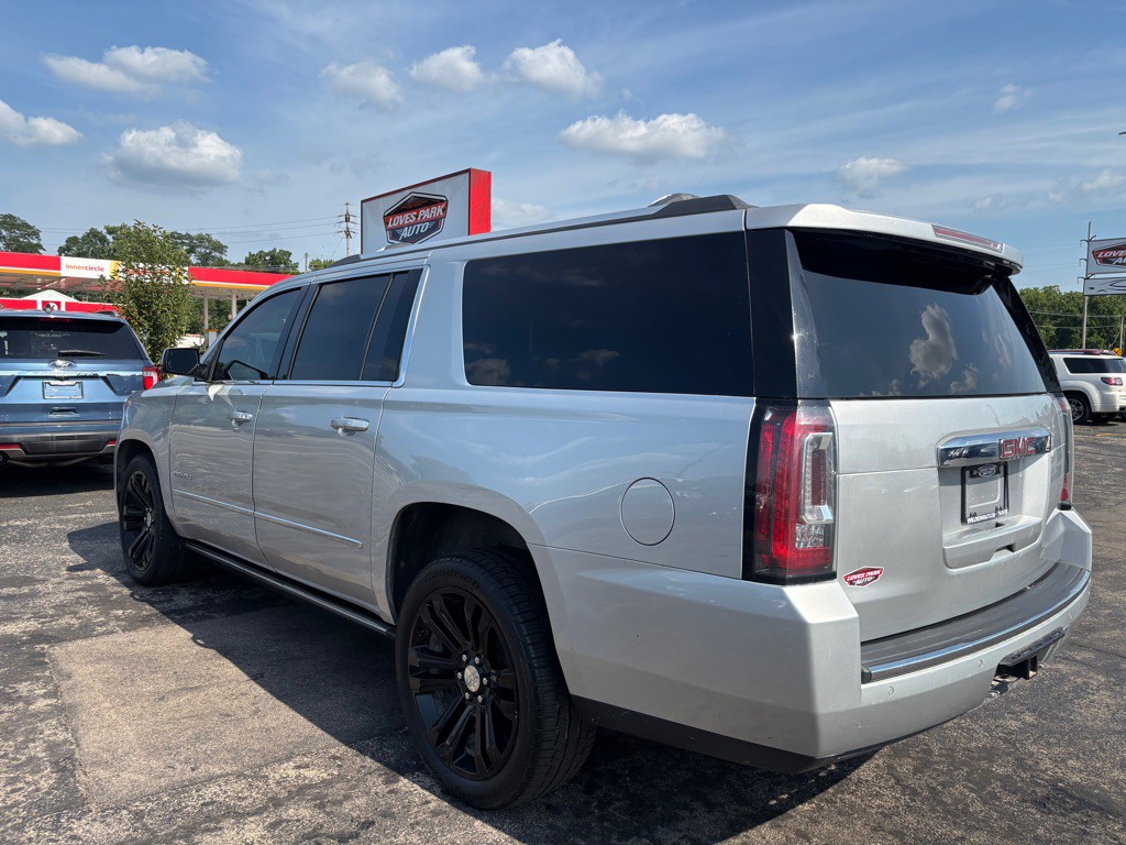 2018 GMC Yukon Image 3