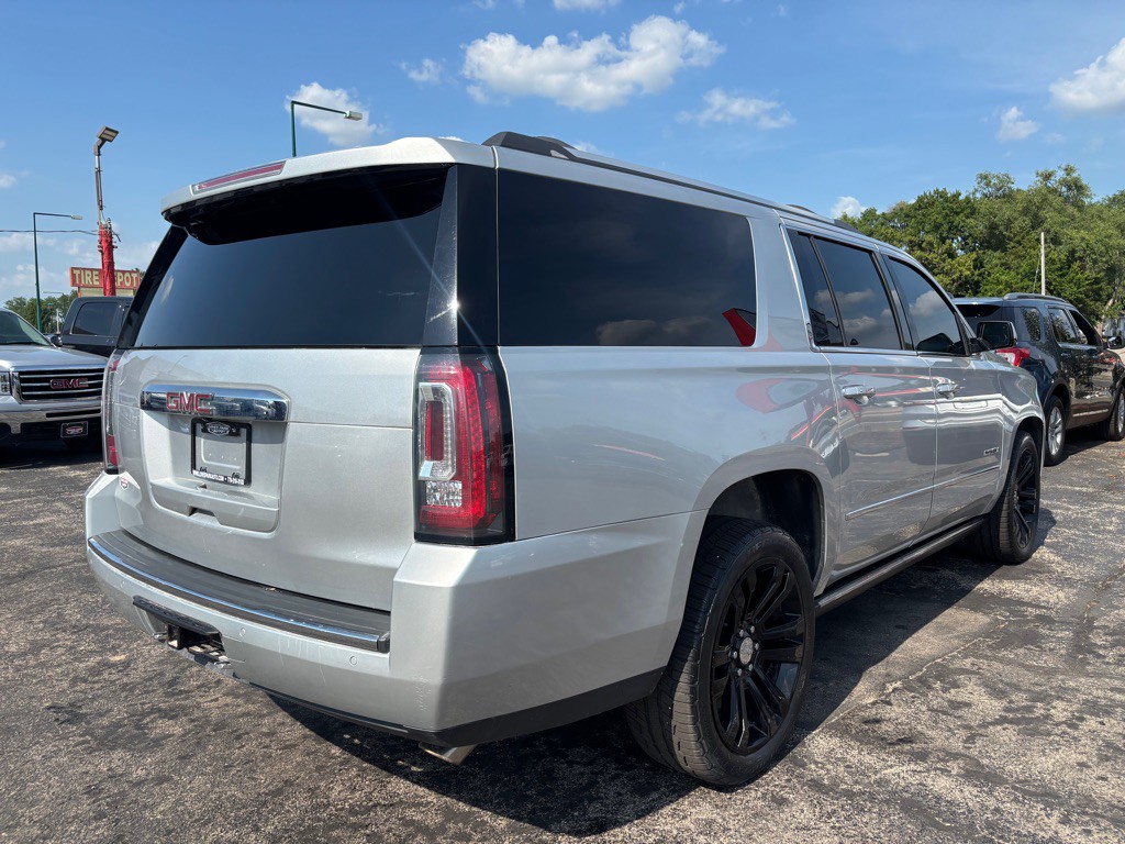 2018 GMC Yukon Image 4