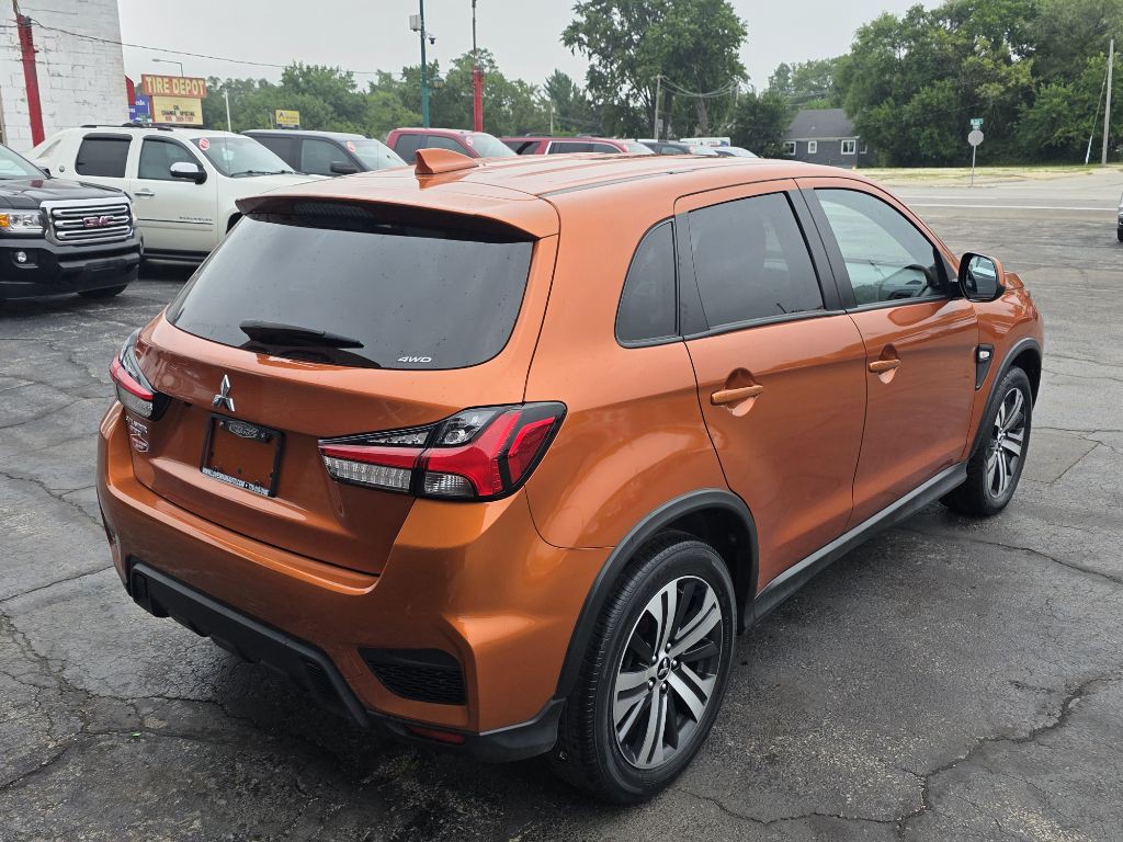 2024 Mitsubishi Outlander Image 6