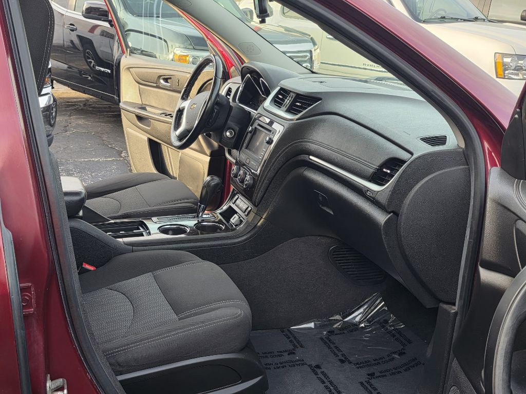 2016 Chevrolet Traverse Image 16