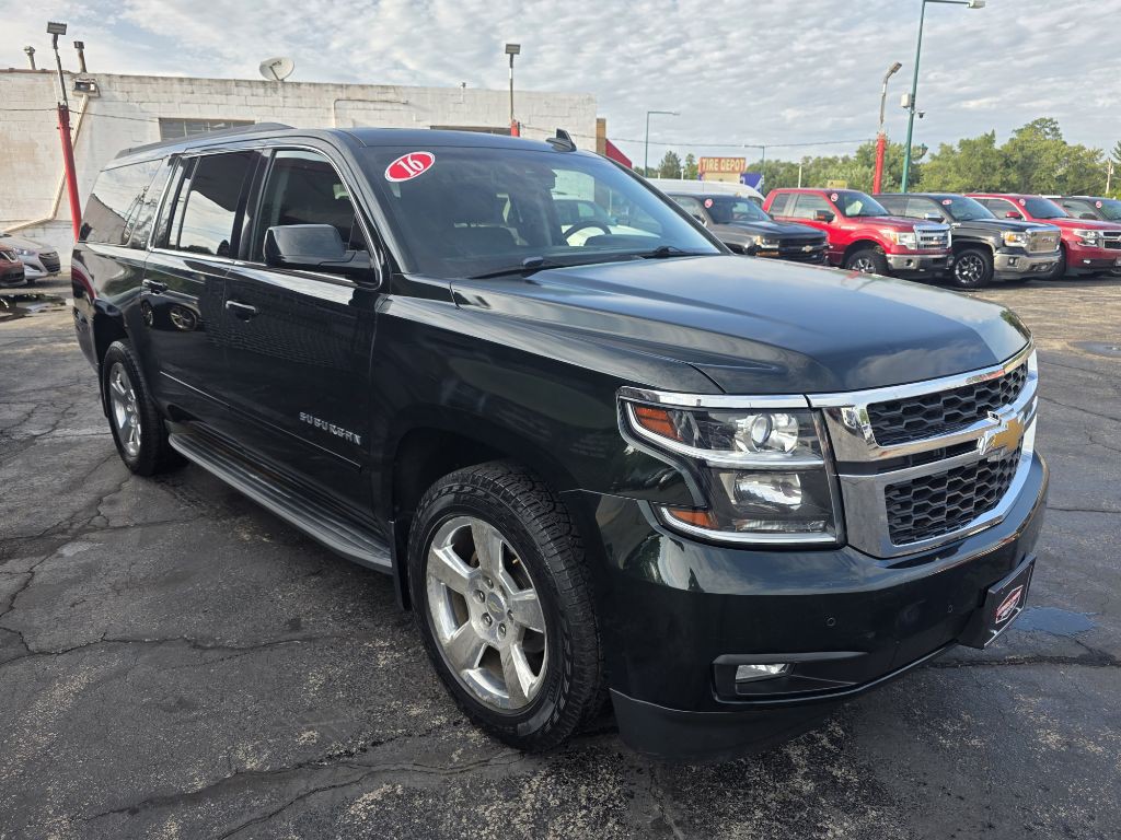 2016 Chevrolet Suburban Image 7