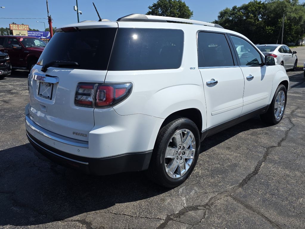 2017 GMC Acadia Image 4