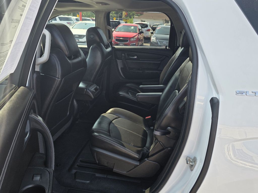 2017 GMC Acadia Image 11