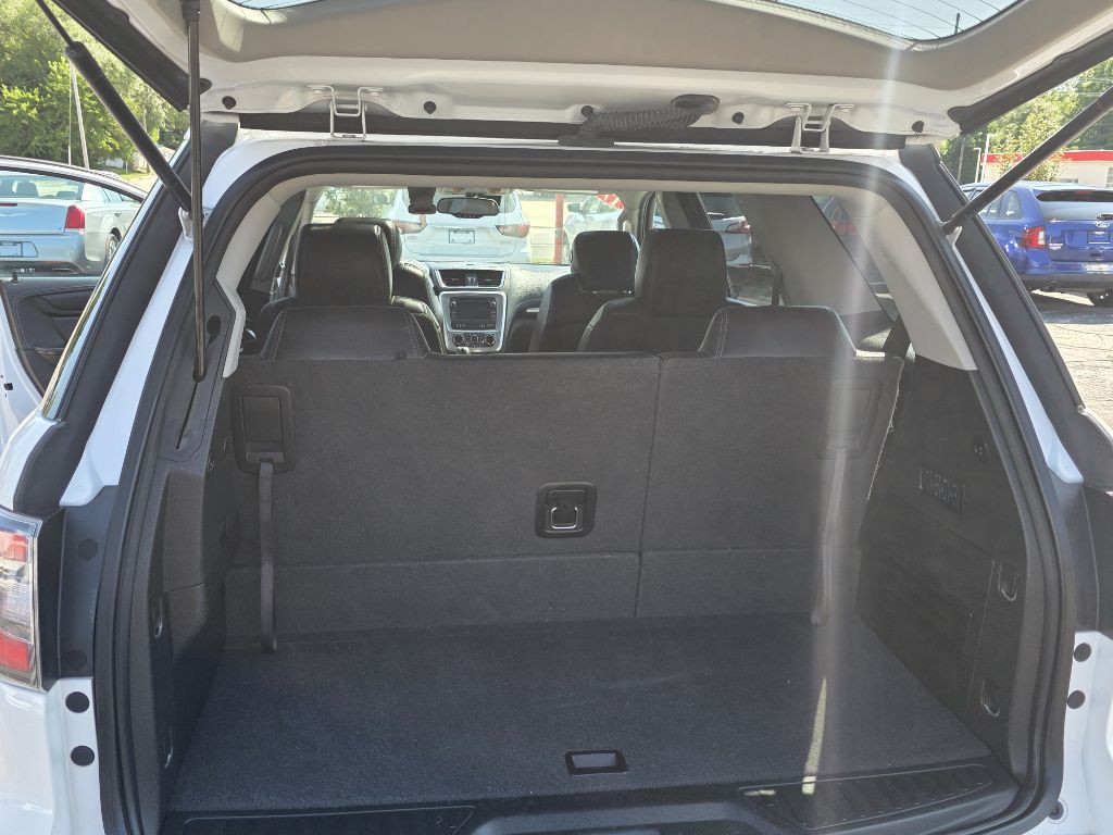 2017 GMC Acadia Image 14