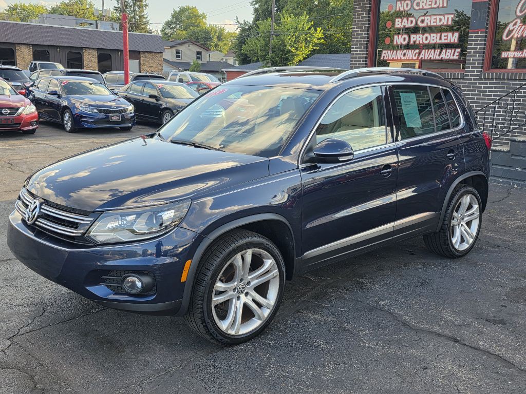 2013 Volkswagen Tiguan Image 2