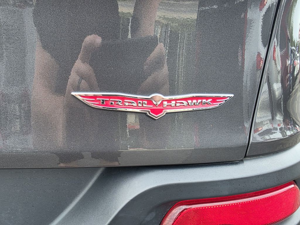 2016 Jeep Cherokee Image 5