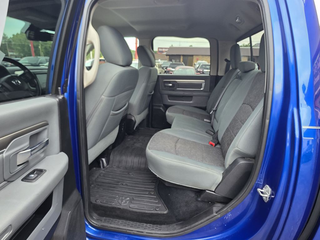 2015 RAM 1500 Image 10
