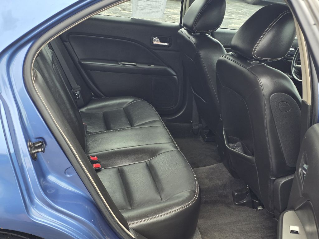 2010 Ford Fusion Image 11