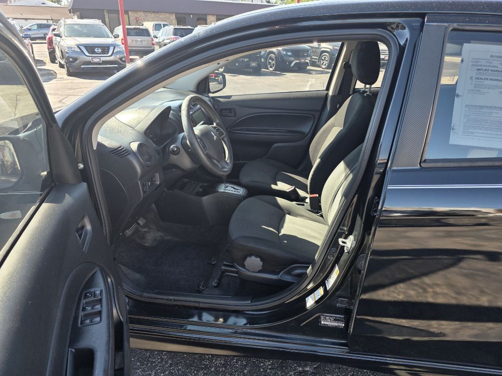 2021 Mitsubishi Mirage Image 9