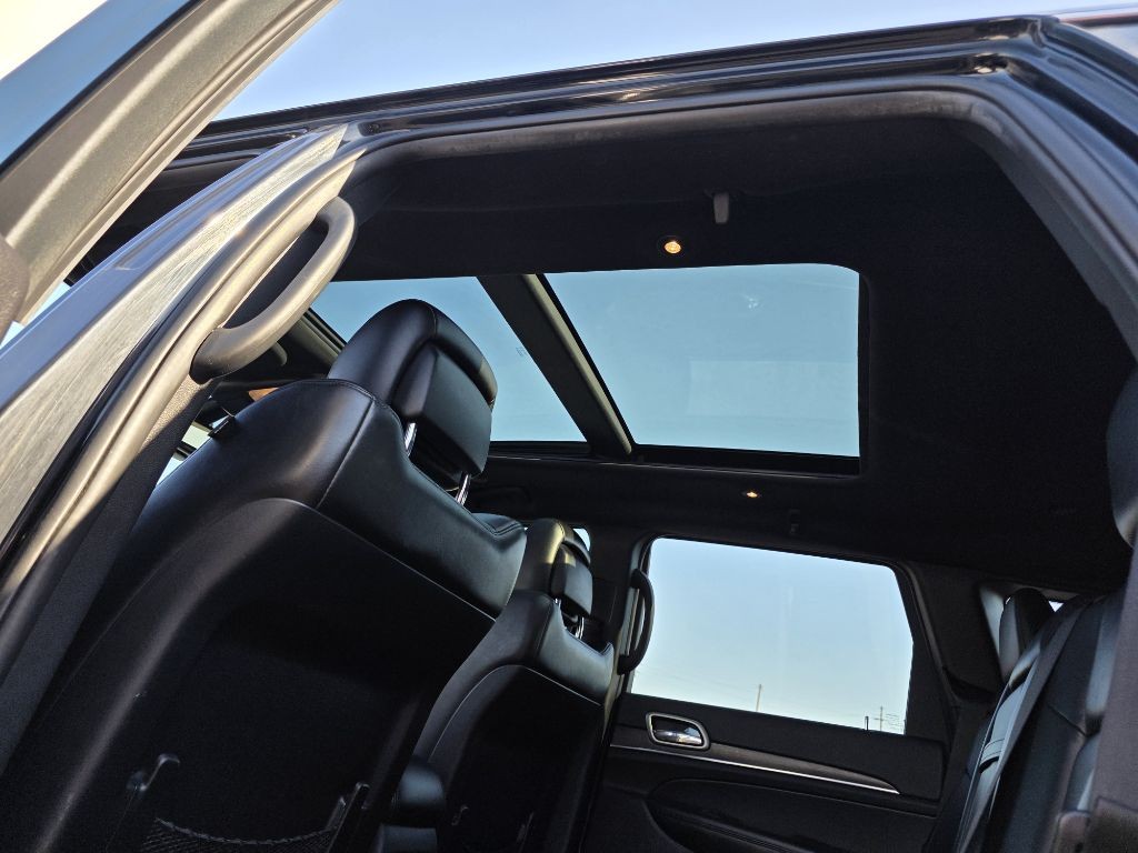 2018 Jeep Grand Cherokee Image 10