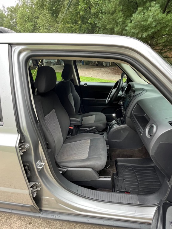 2016 Jeep Patriot Image 7