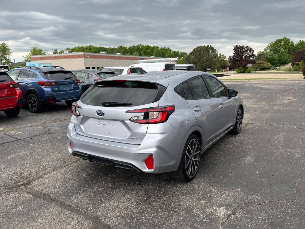 2024 Subaru Impreza Image 6