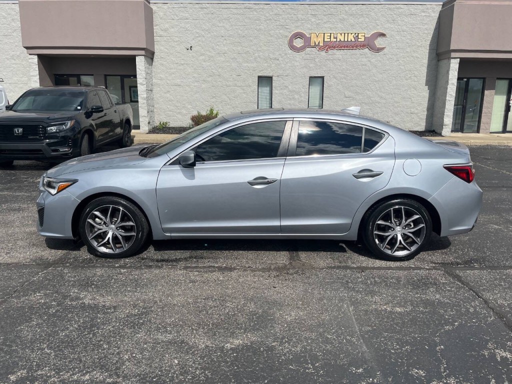 2020 Acura ILX Image 9