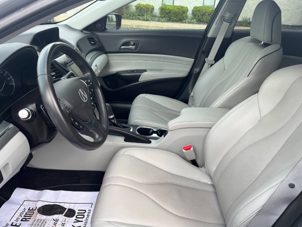2020 Acura ILX Image 18