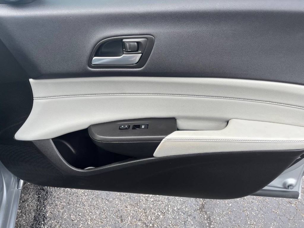 2020 Acura ILX Image 26