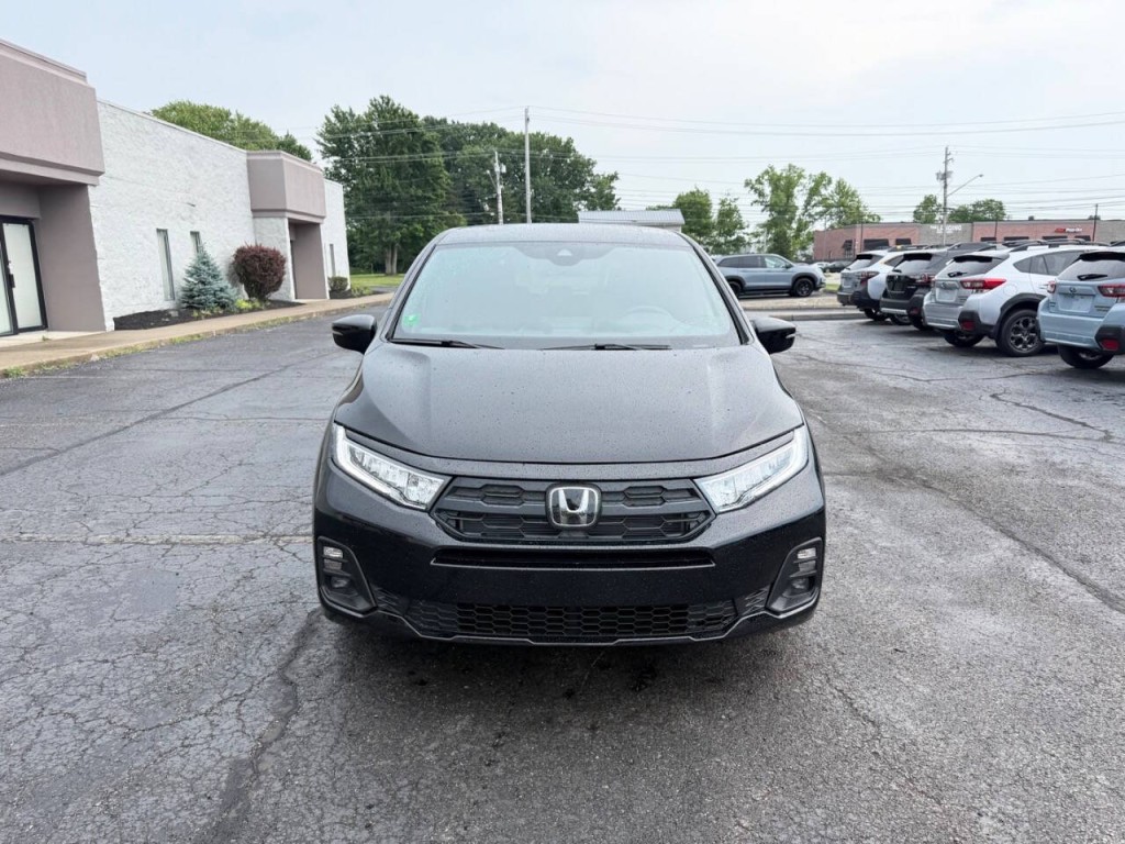 2025 Honda Odyssey Image 2