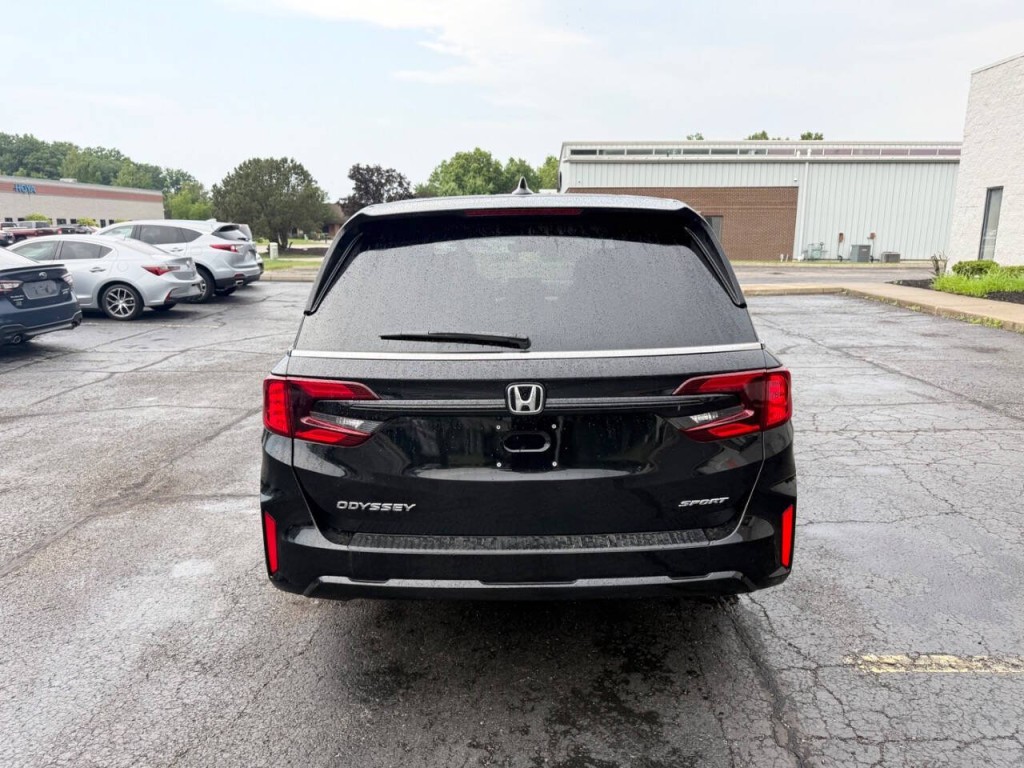 2025 Honda Odyssey Image 6