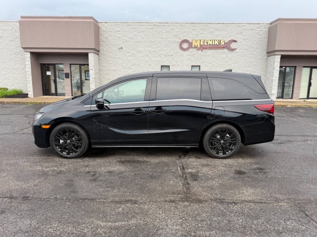 2025 Honda Odyssey Image 8