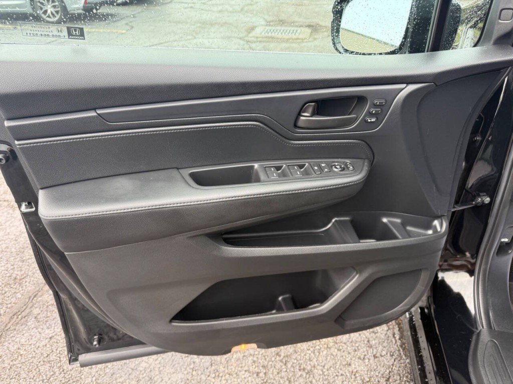 2025 Honda Odyssey Image 13