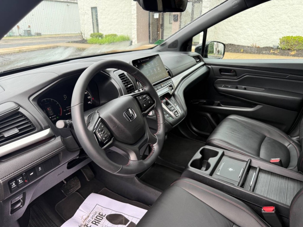 2025 Honda Odyssey Image 16