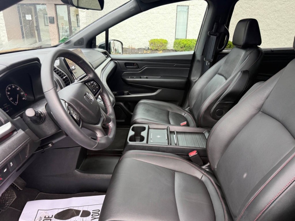 2025 Honda Odyssey Image 17