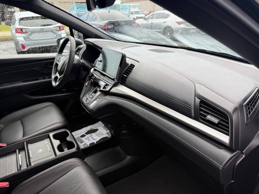 2025 Honda Odyssey Image 28
