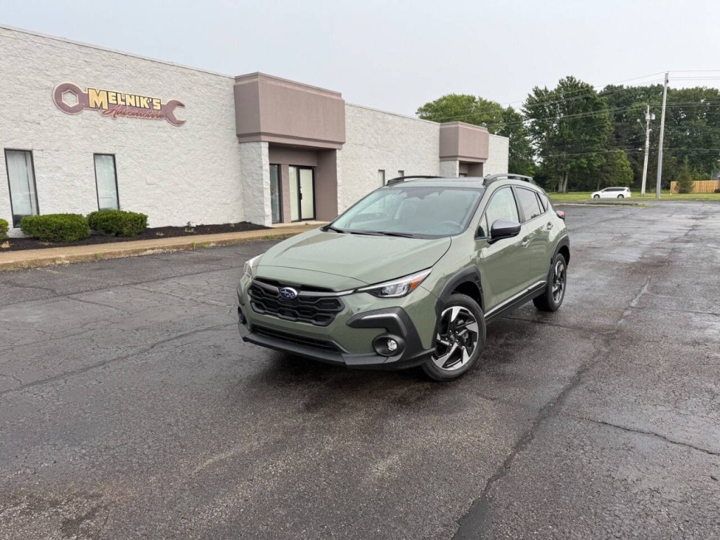 2024 Subaru Crosstrek Image 2