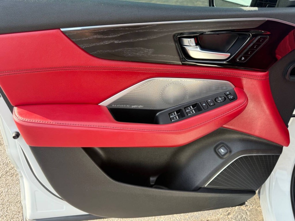 2022 Acura MDX Image 12