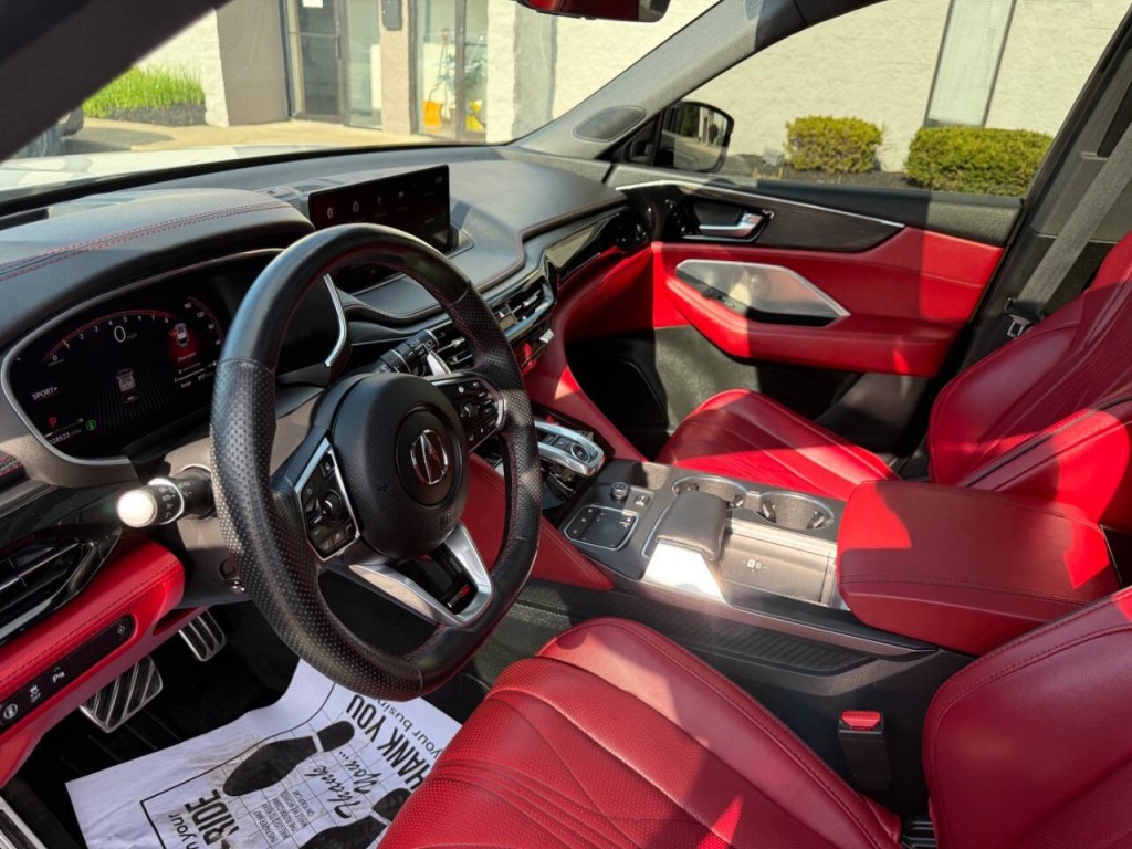 2022 Acura MDX Image 15