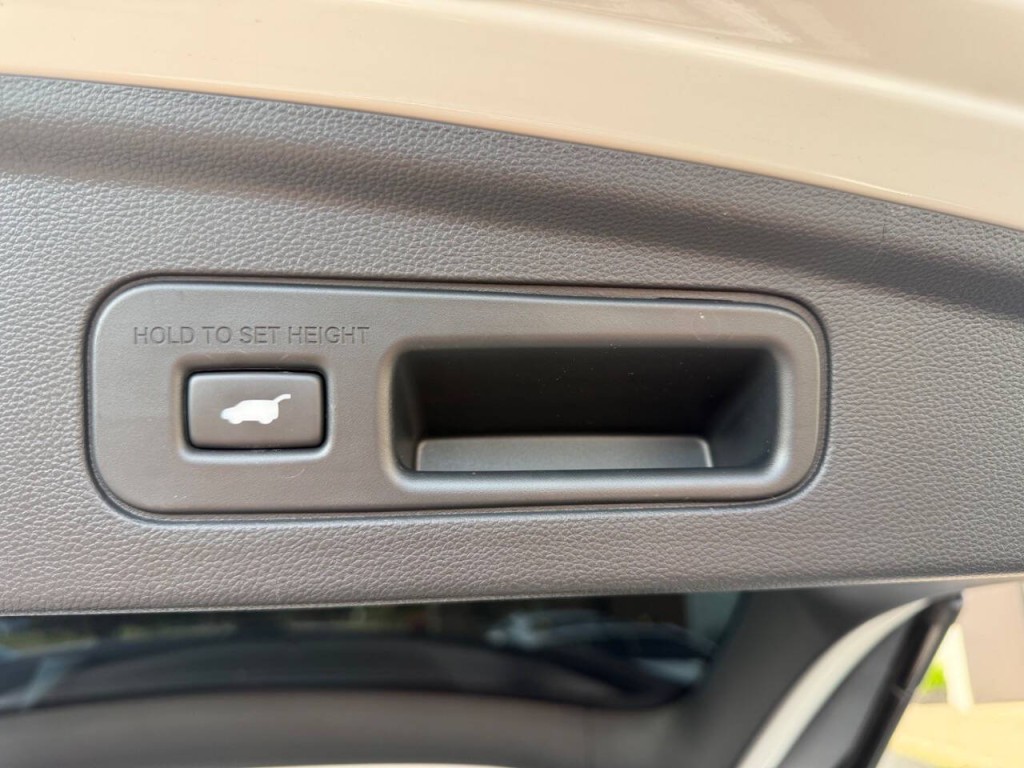 2022 Acura MDX Image 23