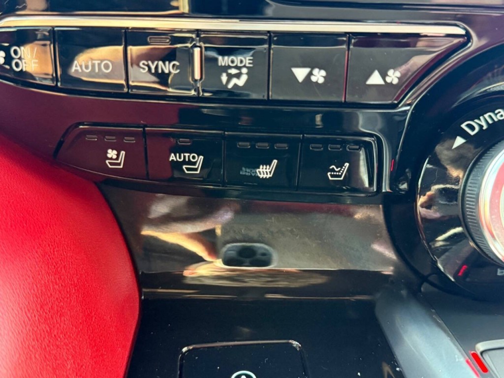 2022 Acura MDX Image 40