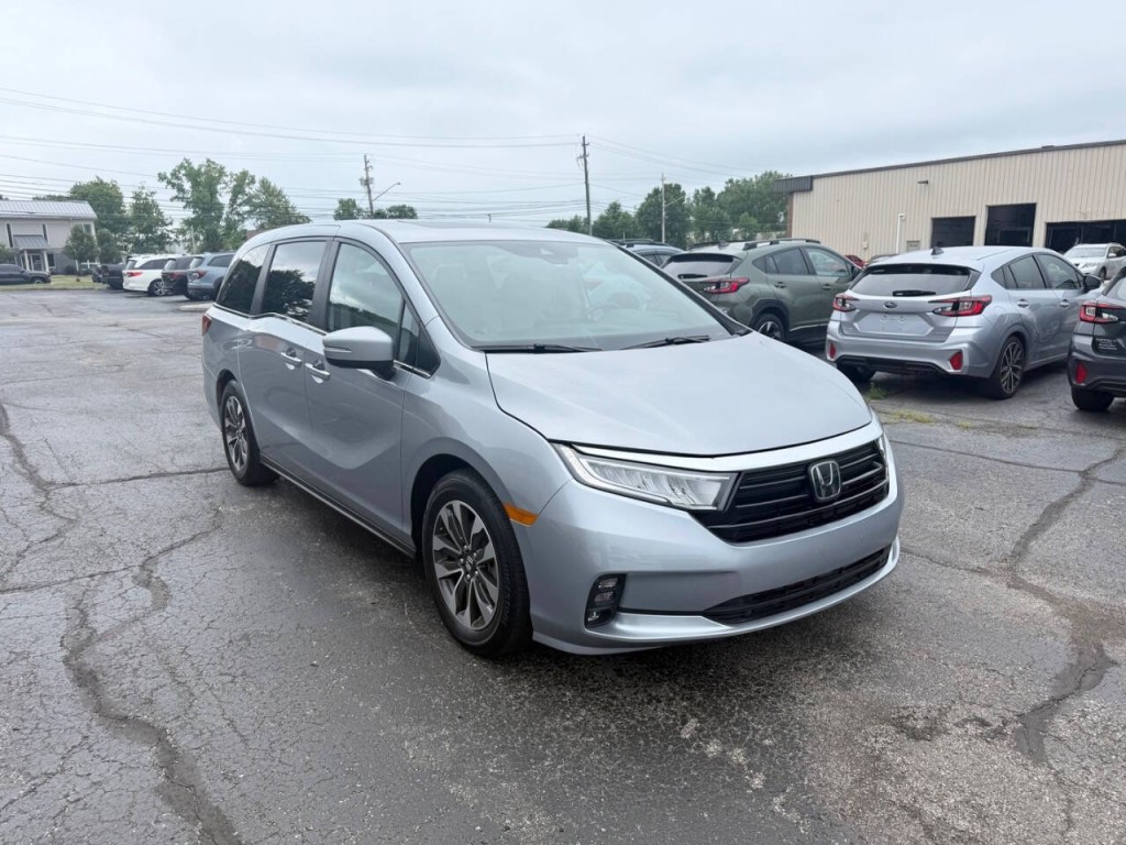 2023 Honda Odyssey Image 3