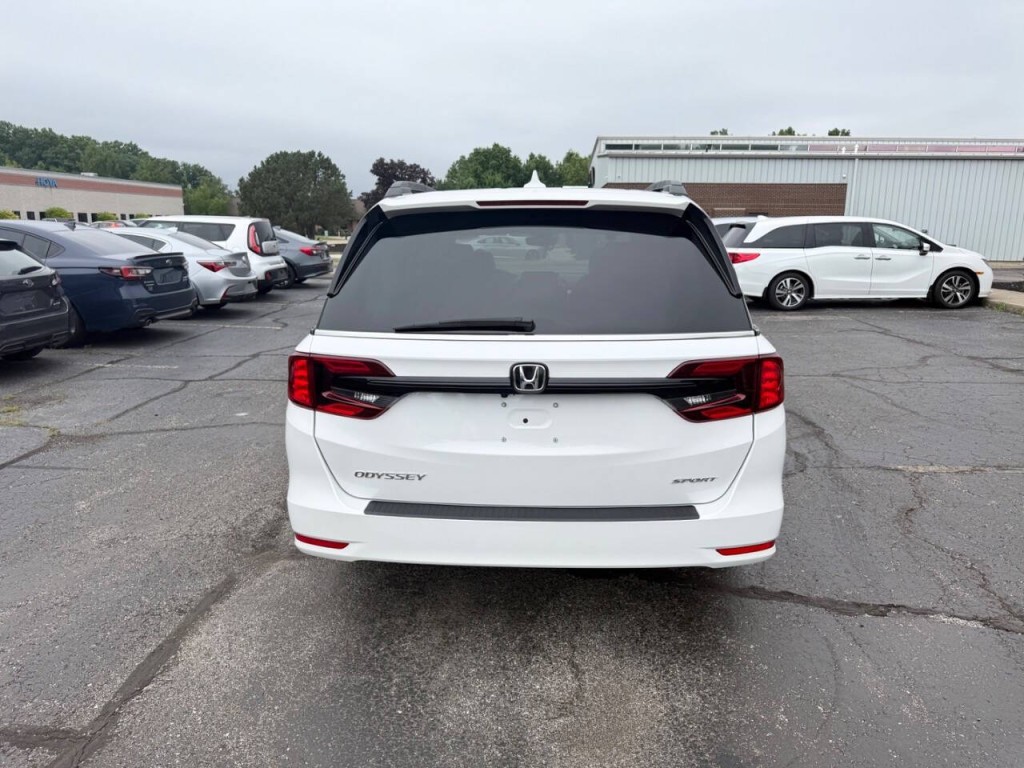 2023 Honda Odyssey Image 6