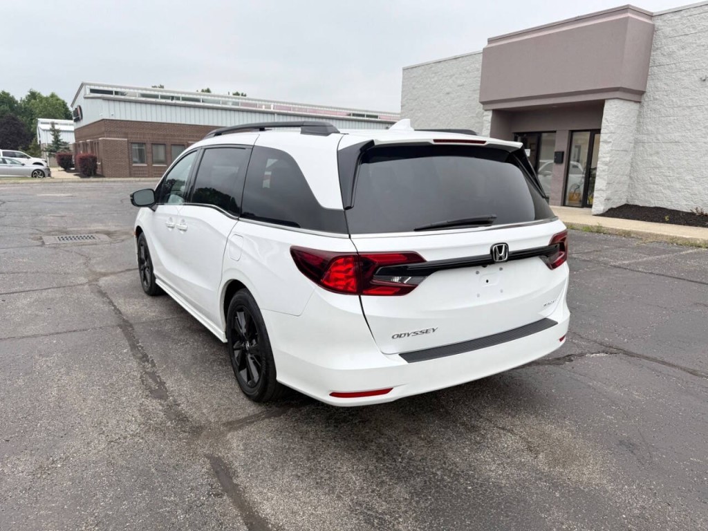 2023 Honda Odyssey Image 7
