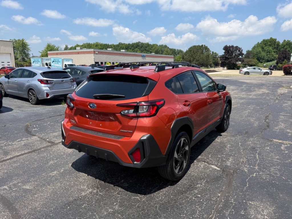 2024 Subaru Crosstrek Image 6