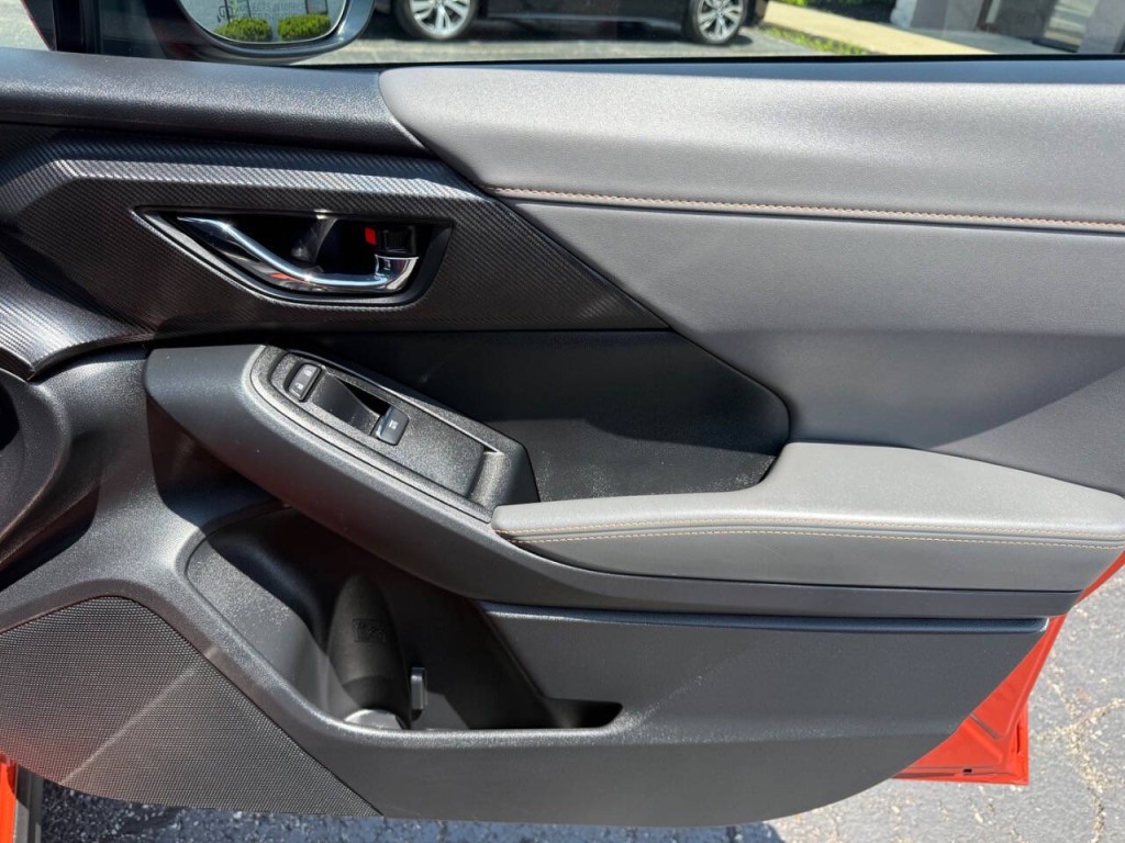 2024 Subaru Crosstrek Image 25