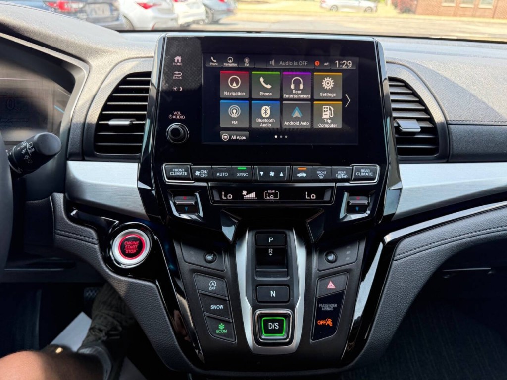 2024 Honda Odyssey Image 35