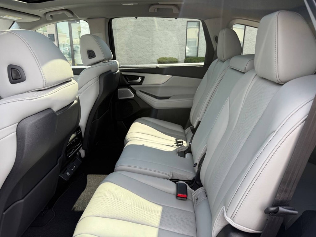 2025 Acura MDX Image 21