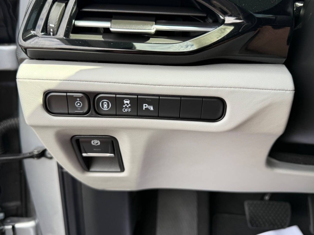 2025 Acura MDX Image 36
