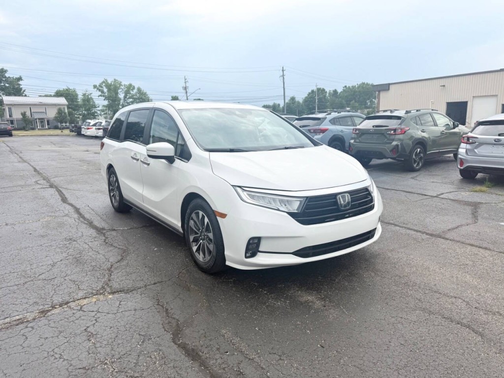 2024 Honda Odyssey Image 3